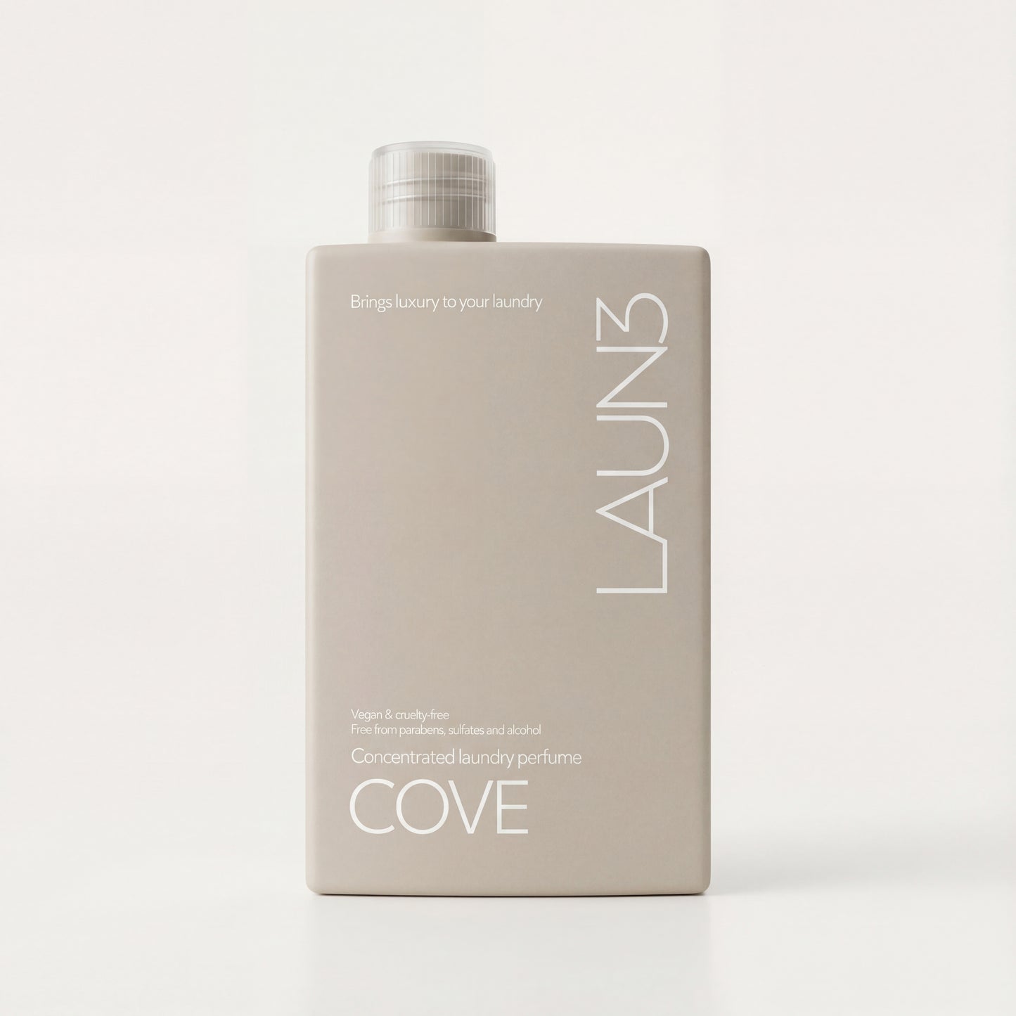 Cove Wasparfum fles met minimalistisch label en geurnoten rijstpoeder witte muskus sandelhout